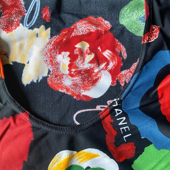 Authatic Chanel Swimsuit - Picture 4 of 7